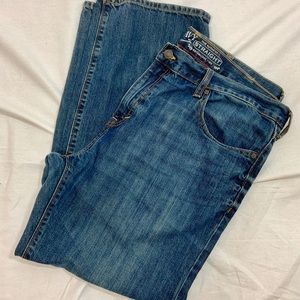Men’s 40x 30  Straight Leg Jeans